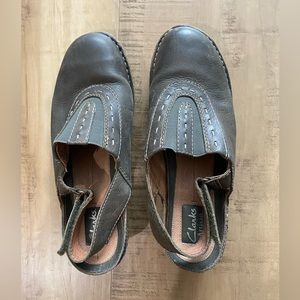 Clark Artisan Slip-on Leather Sandal
